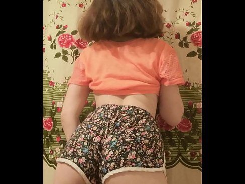 ❤️ Jeune fille sexy se déshabillant devant la caméra. ❤️❌ Porno at fr.serviporno.ru ❌️
